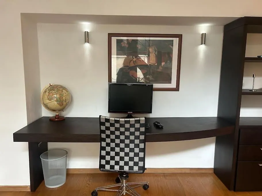 Down Town Spacious Duplex With Private Parking & Game Room Brussels 0*,